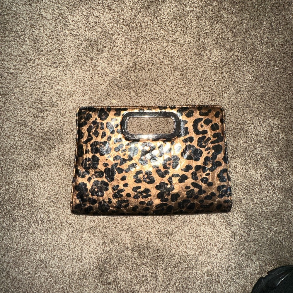 NY&co clutch